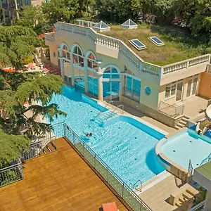 3* Apartahotel Les Tourelles